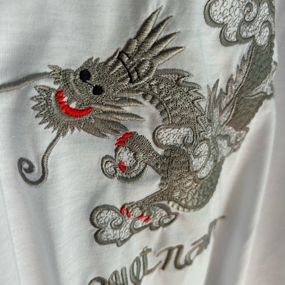 Vietnam Dragon Embroidered T-Shirt White Cotton Graphic Tee Men’s 3XL Travel